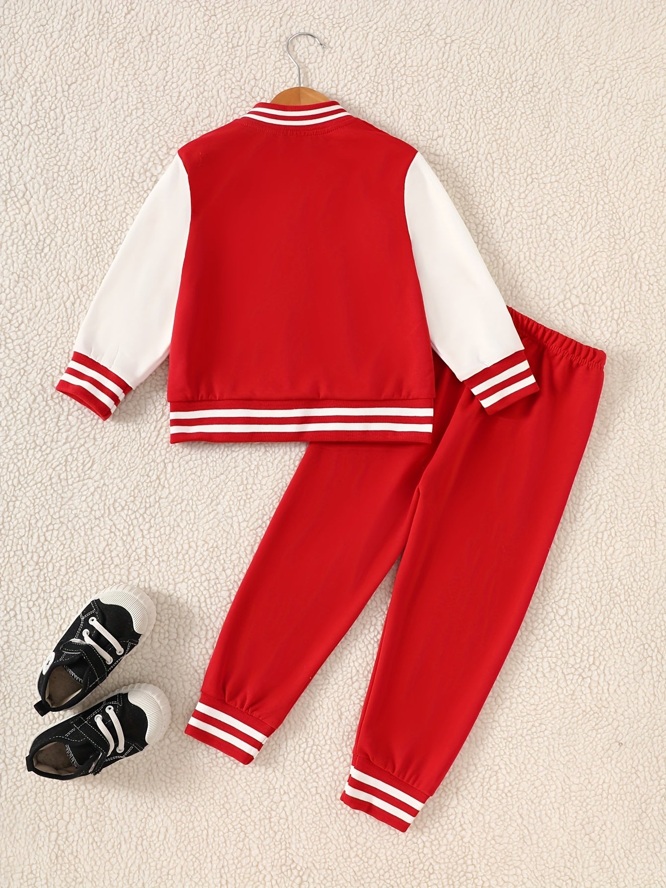 2pcs Boys' Casual Polyester Varsity Jacket and Joggers Set, Crew Neck, Slight Stretch Fabric